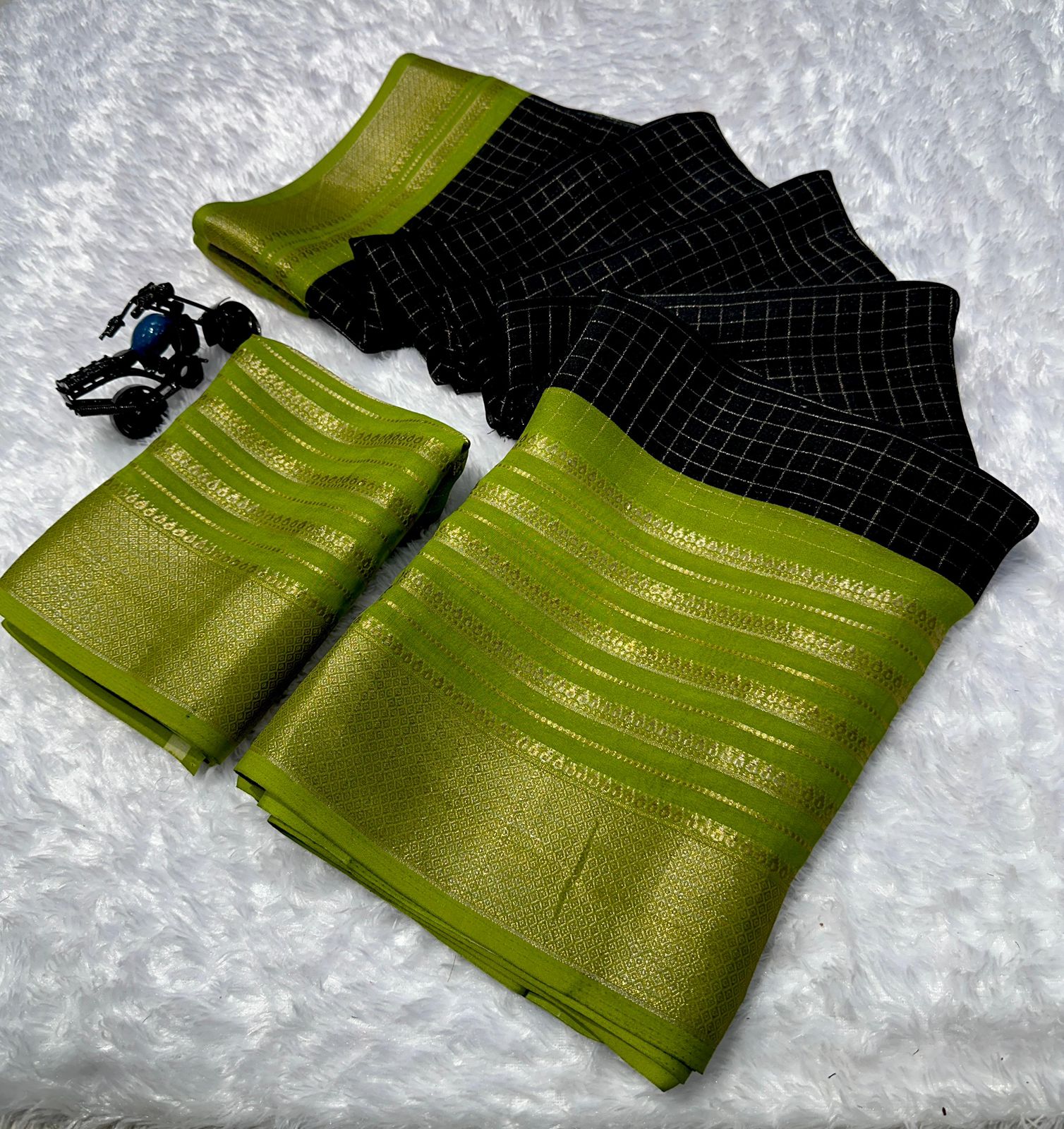 chex crepe silks