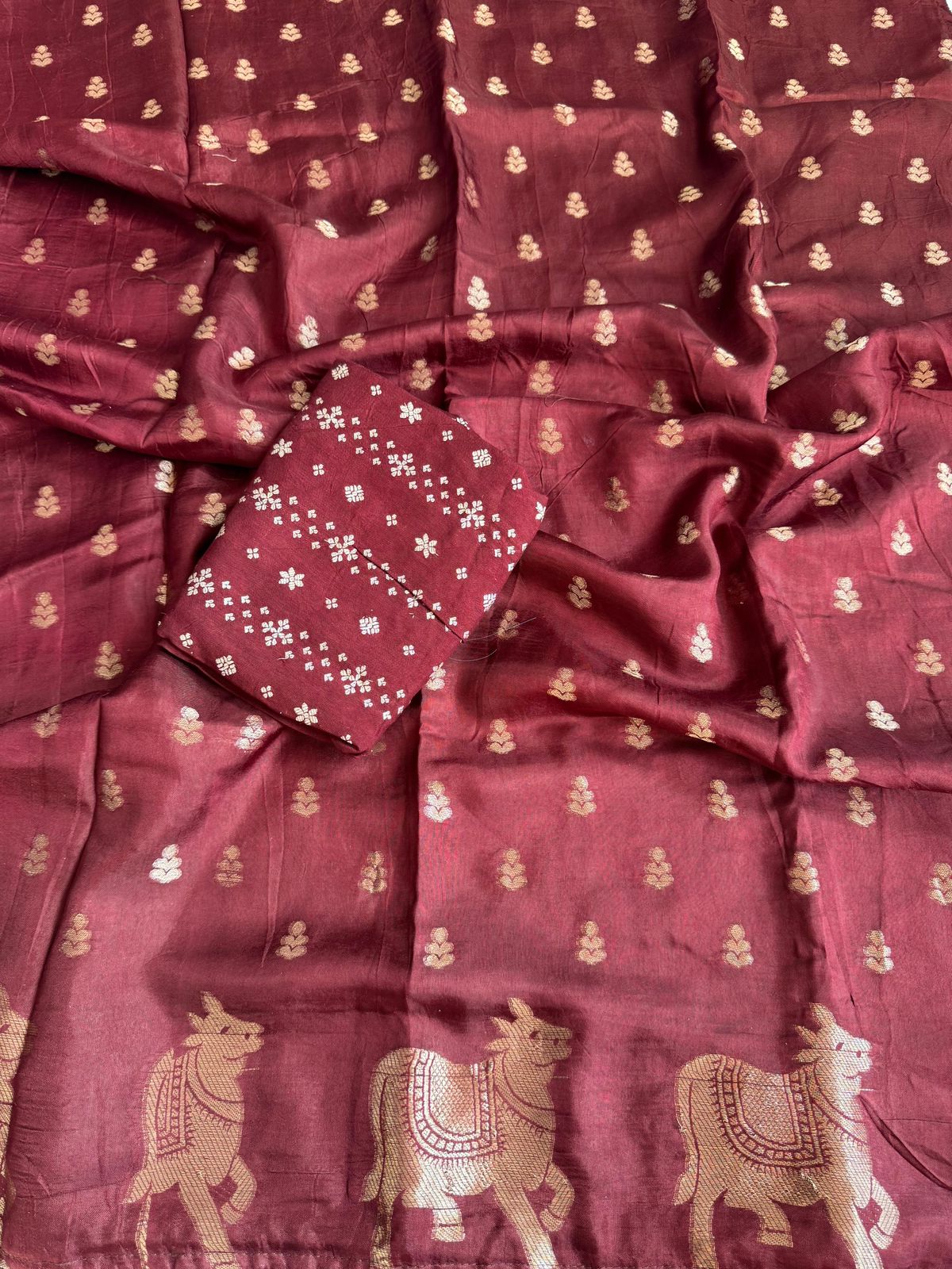 Pichwai Dola Silk
