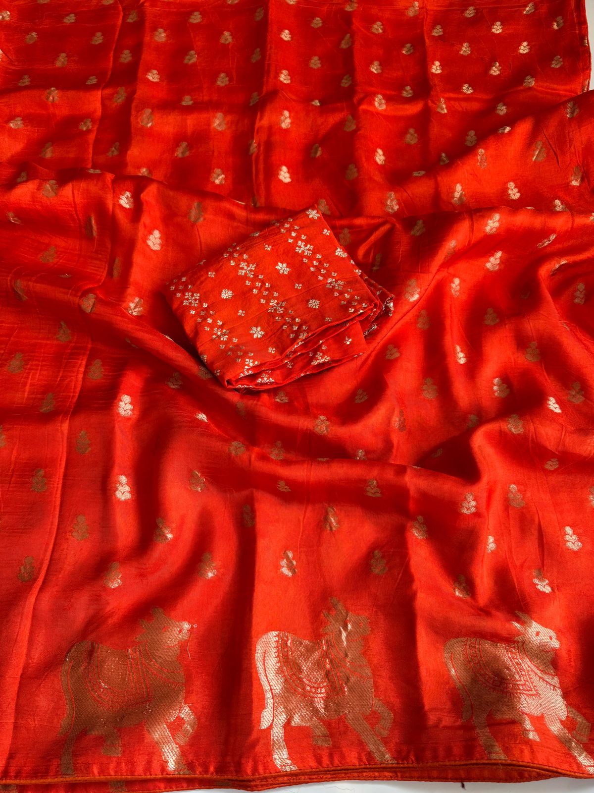 Pichwai Dola Silk