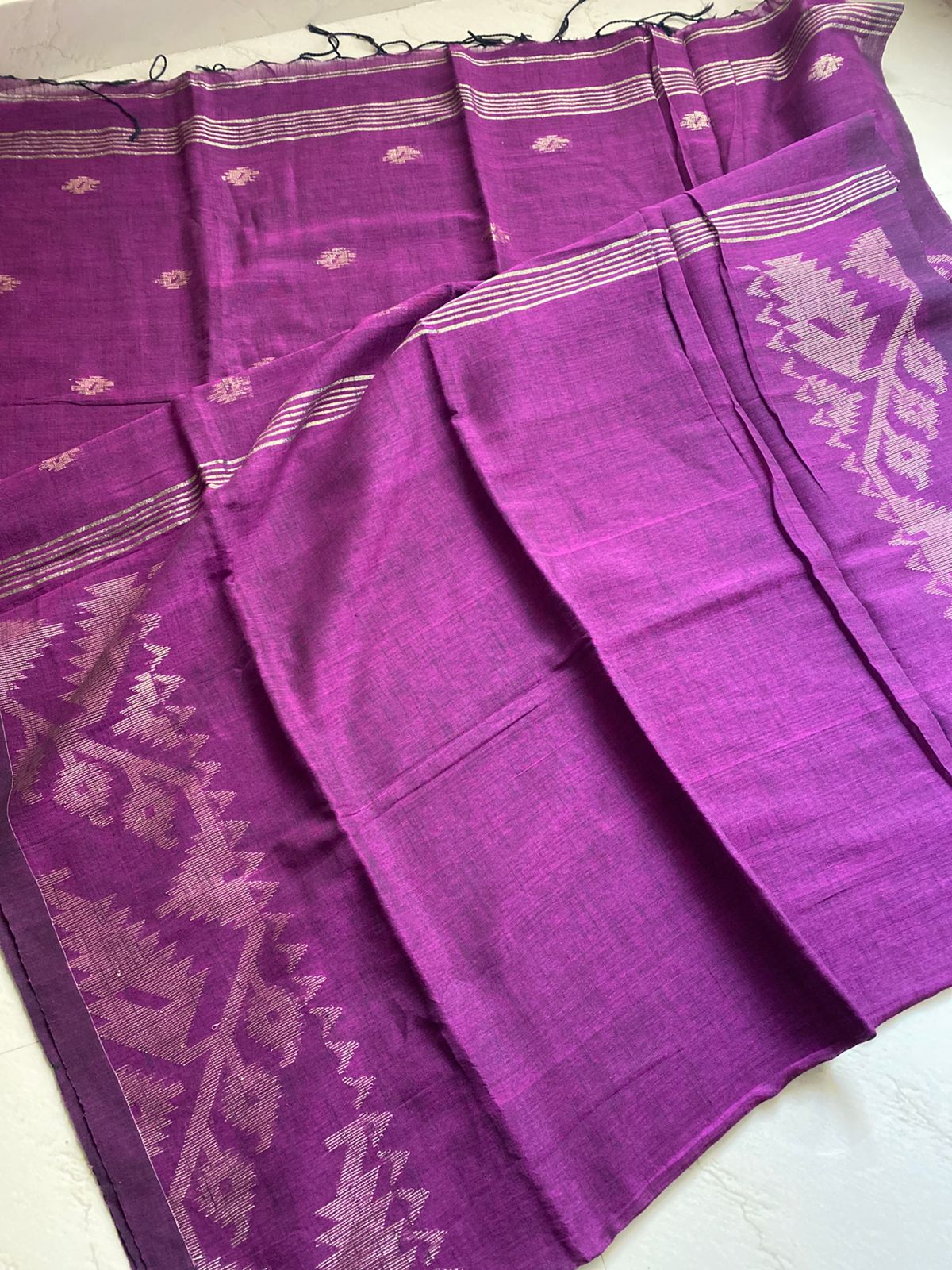 Linen jamdani
